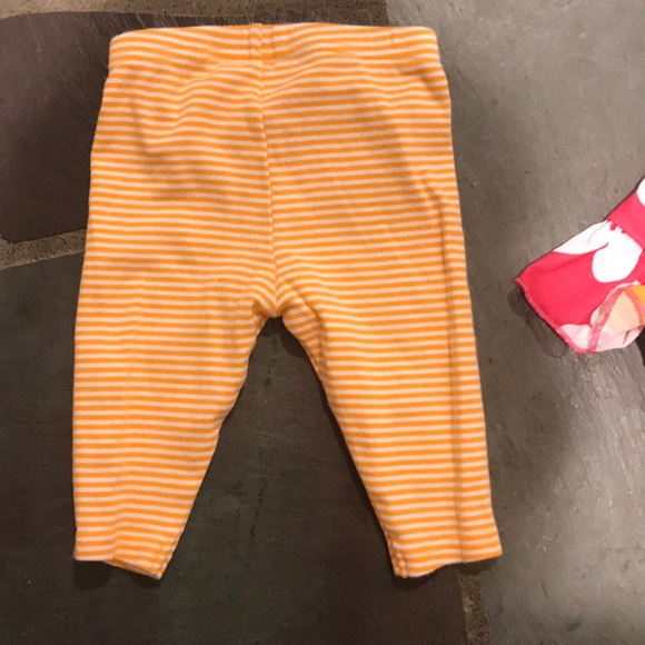 Carter’s Pajamas - Picture 4 of 6